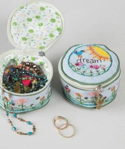 Natural Life Back To Campus Embroidered Jewelry Round