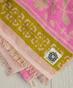 Natural Life NEW & TRENDING Bungalow Towel