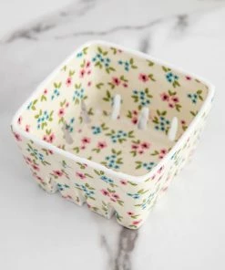 Natural Life Berry Colander HOME & LIVING