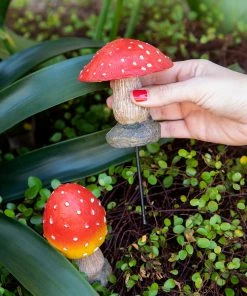 Natural Life Set Of 2 Garden Stakes Beach & Outdoors