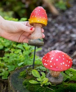 Natural Life Set Of 2 Garden Stakes Beach & Outdoors