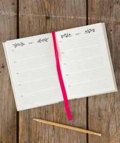 Natural Life Back To Campus 5 Year Journal