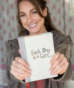 Natural Life Back To Campus 5 Year Journal