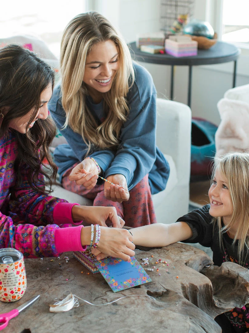 Natural Life Spread Love Bracelet Kit 7 Natural Life Spread Love Bracelet Kit