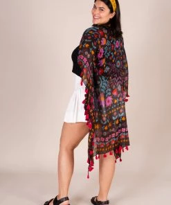 Natural Life NEW & TRENDING Border Kimono