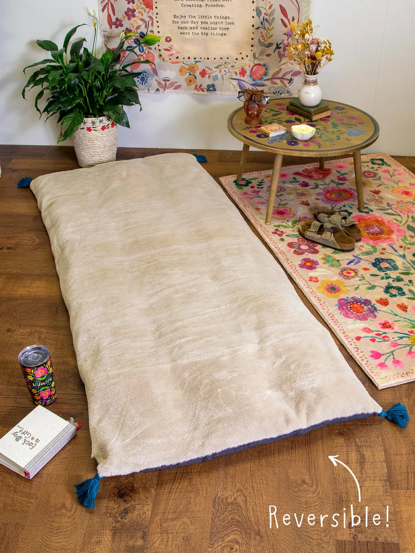 Natural Life Faux Fur Lounge Bed Roll 5 Natural Life Faux Fur Lounge Bed Roll