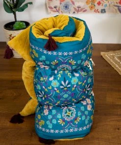 Natural Life Faux Fur Lounge Bed Roll 27 Natural Life Faux Fur Lounge Bed Roll