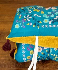 Natural Life Faux Fur Lounge Bed Roll 30 Natural Life Faux Fur Lounge Bed Roll