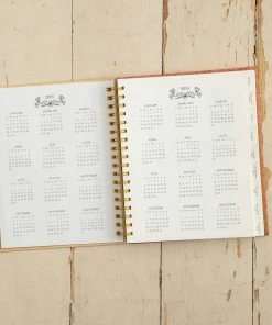 Natural Life 2022-23 17 Month Planner Gifts & Fun Things