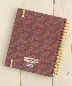 Natural Life 2022-23 17 Month Planner Gifts & Fun Things