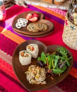 Natural Life Set Of 4 Wooden Heart Plates