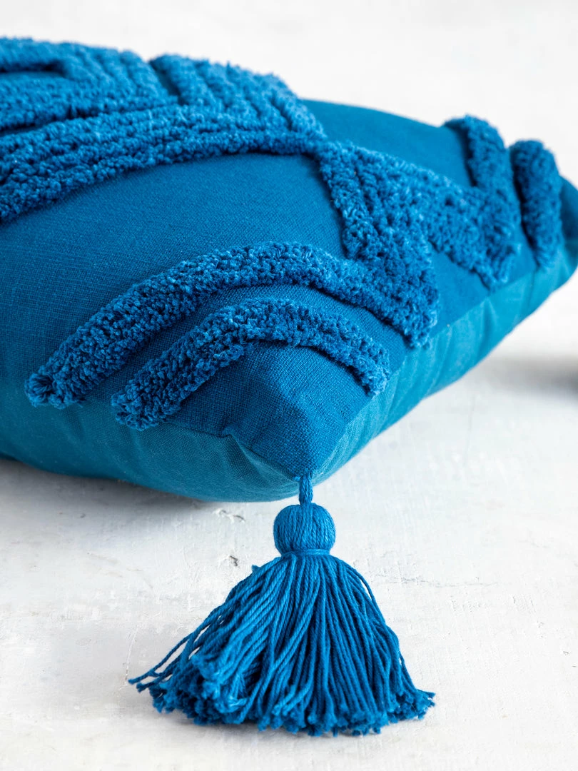 Natural Life HOME & LIVING Diamond Tufted Lumbar Pillow 5 Natural Life HOME & LIVING Diamond Tufted Lumbar Pillow