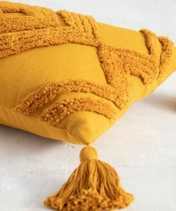 Natural Life HOME & LIVING Diamond Tufted Lumbar Pillow 21 Natural Life HOME & LIVING Diamond Tufted Lumbar Pillow