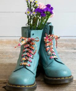 Natural Life Set Of 2 Shoelaces NEW & TRENDING