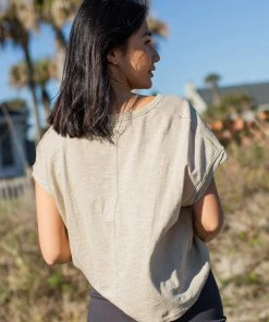 Natural Life NEW & TRENDING Frankie Tee