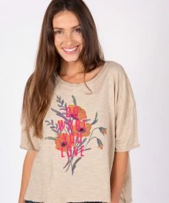 Natural Life Bekah Tee 16 Natural Life Bekah Tee