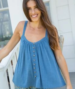 Natural Life NEW & TRENDING Relaxed Buttondown Tank