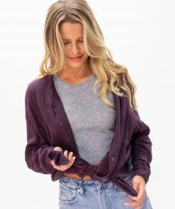 Natural Life NEW & TRENDING Laid Back Button Down