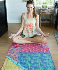 Natural Life Microfiber Towel Beach & Outdoors