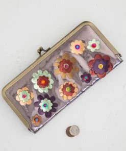 Natural Life ACCESSORIES Kisslock Wallet